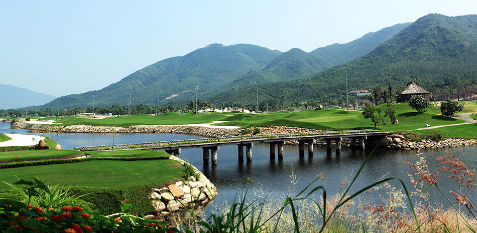 Dimond bay Nha trang